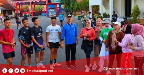 Jogging di DPRD Pamekasan, Fattah Jasin Serap Aspirasi&nbsp;Pemuda