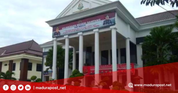 JPU Kejari Sampang Ancam Jemput Paksa Eks Anggota DPRD Fauzan&nbsp;Adima